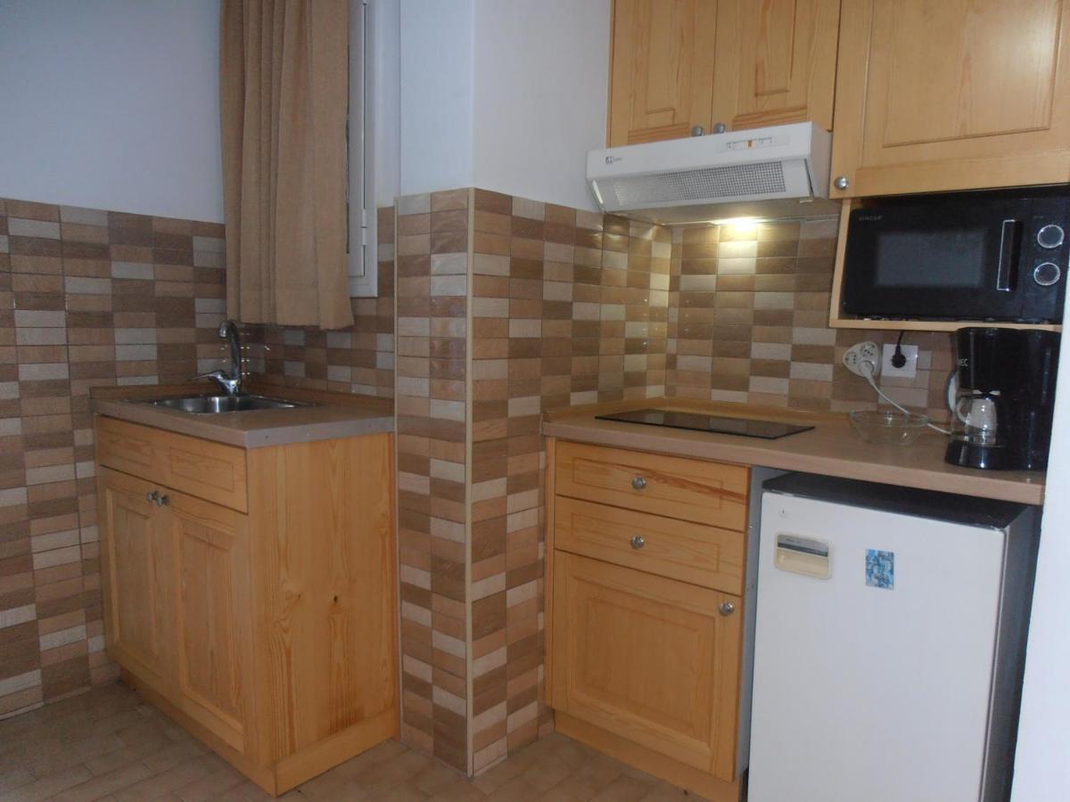 Elizabeth Apartments Acharavi  Exterior photo